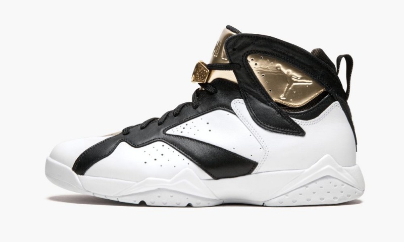 Nike Air Jordan 7 Retro C&C 'Champagne' Skor Herr Vita Metal Guld Svarta | 823-LSBEXP