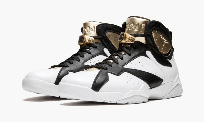 Nike Air Jordan 7 Retro C&C 'Champagne' Skor Herr Vita Metal Guld Svarta | 823-LSBEXP